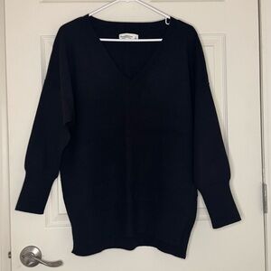 Abercrombie & Fitch Black V-Neck Pullover Sweater